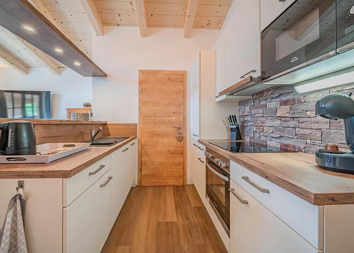 Petras Chalet-apartment Am Lift * ラウリス